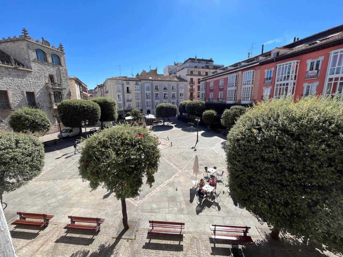 Atuaire Home Plaza De Libertad Junto A El Cid Campeador Burgos Exterior foto